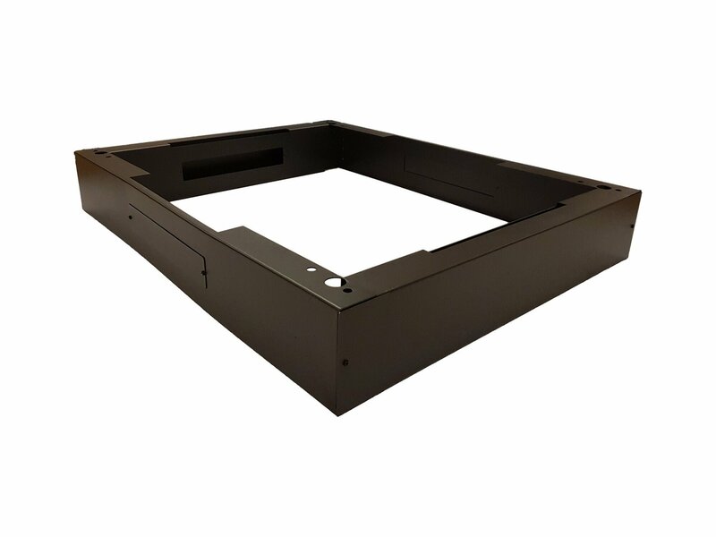 Sokkel voor 19 inch serverkasten 600x600x150mm (BxDxH)